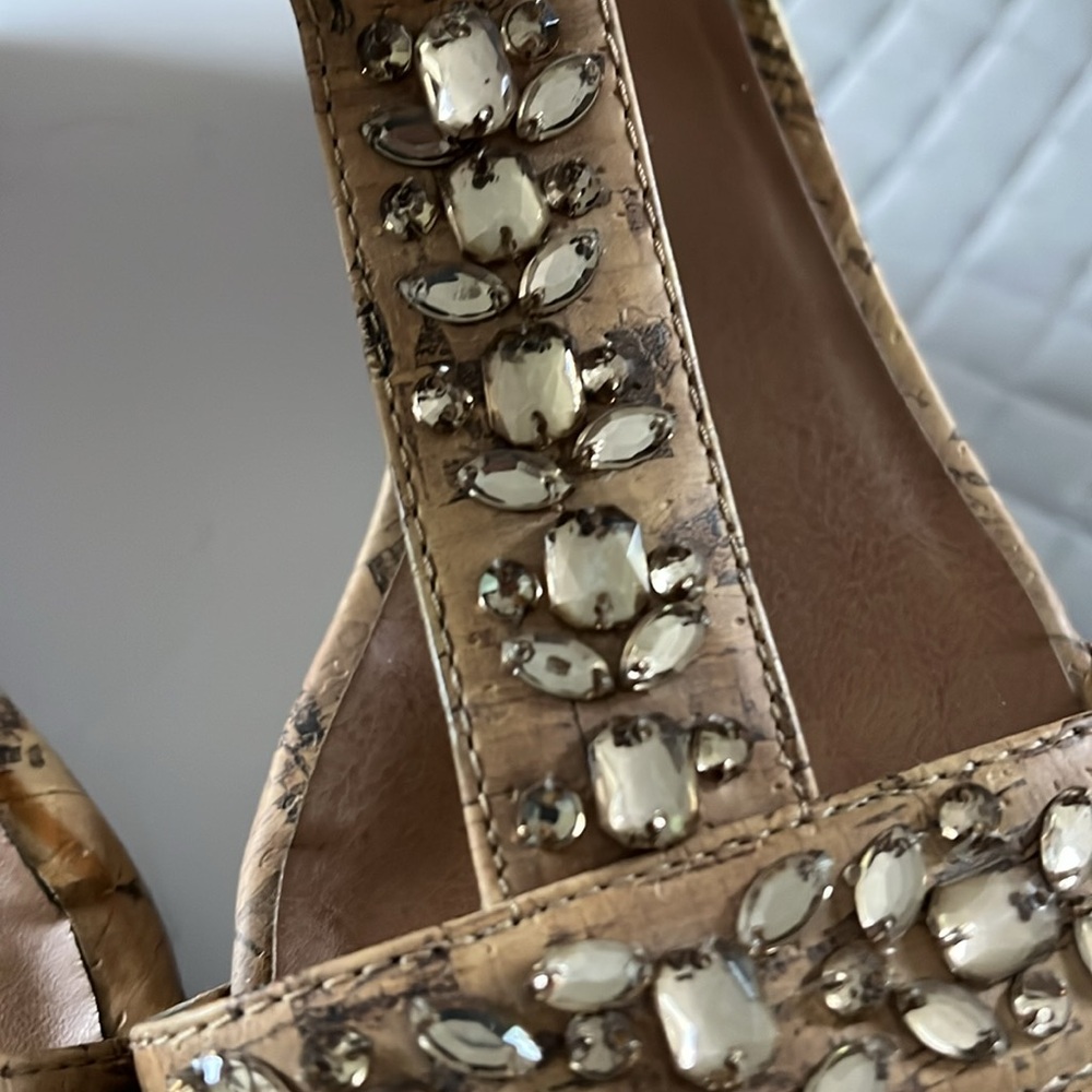 Attention Tan Wedge Sandals with Cork Heel - Picture 8 of 9